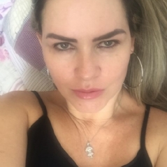 פנויה להיכרות